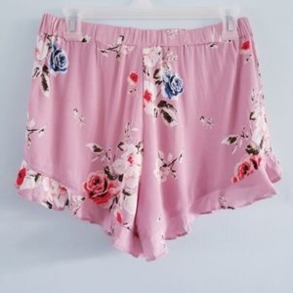 PacSun Pants - PacSun Kendall & Kylie Pink Floral Shorts